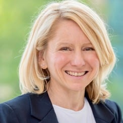 Image of Dr Kathryn Chapman headshot