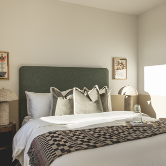 Image of LowRes_Billy Bolton_PresentMade_Eddington_198-HDR