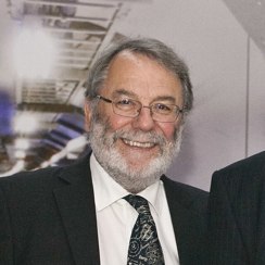 Image of Sir Peter Knight